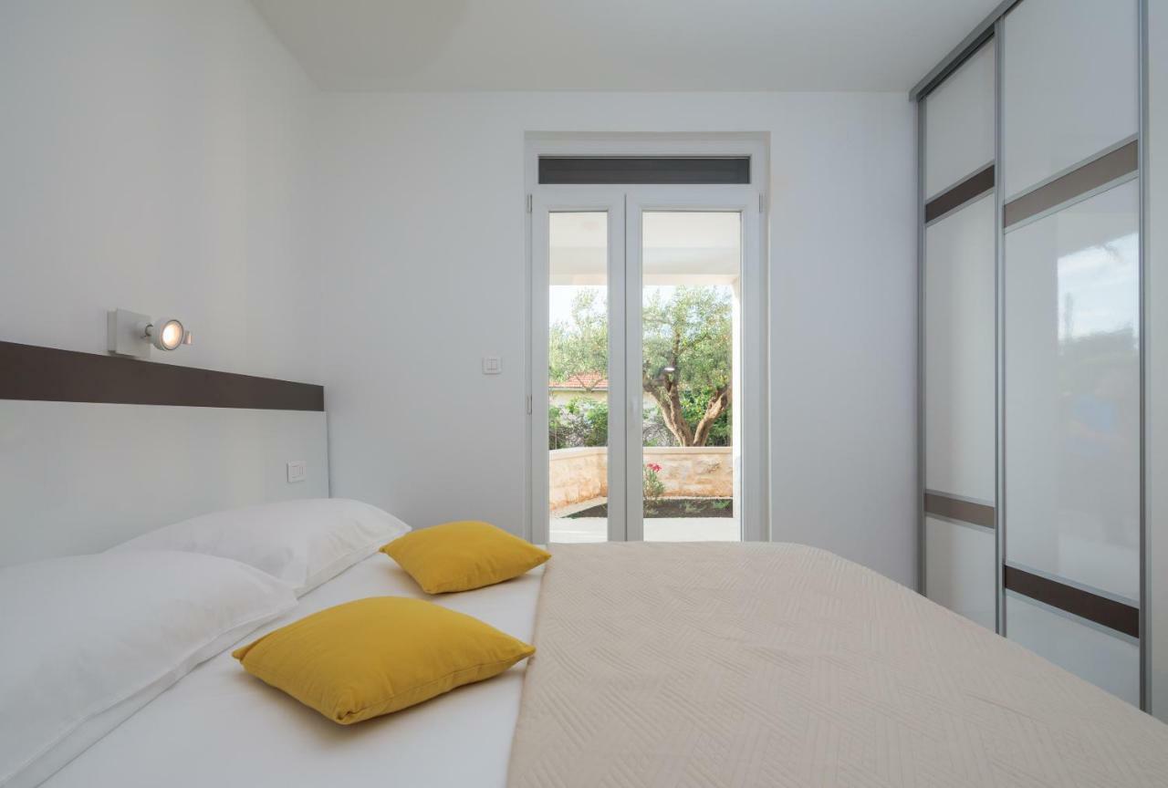 Apartmani Kos D Супетар Екстериор снимка